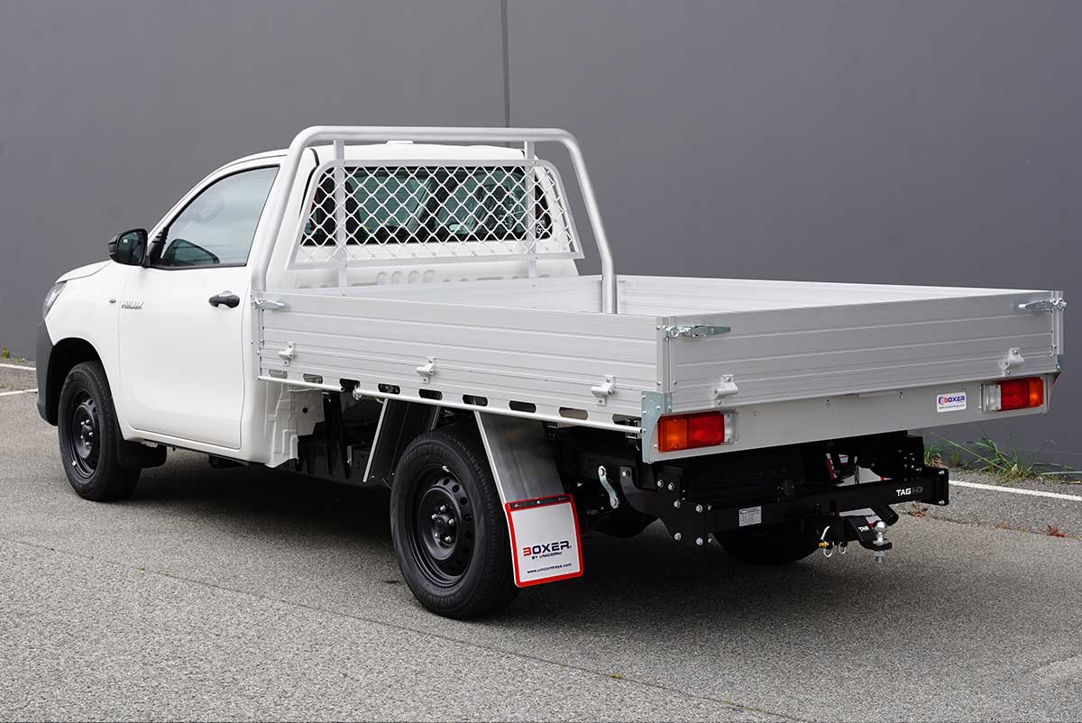 Toyota Hilux fitted with a Boxer alloy tray